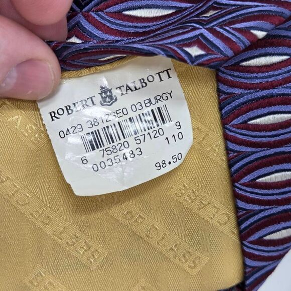 ROBERT TALBOTT BEST OF CLASS SILK TIE RED BLUE TEXTURED WOVEN STRIPE 4" X 57" - Picture 4 of 4